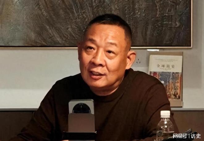 民日报的点名揭开了胖东来的“真实现状”AG真人旗舰厅登录远离“造神”陷阱!人(图24) 民日报的点名揭开了胖东来的“真实现状”AG真人旗舰厅登录远离“造神”陷阱!人(图24)